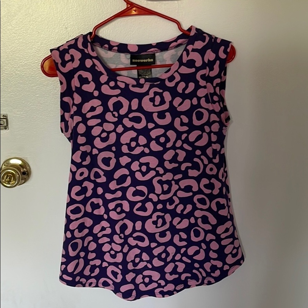 Nooworks cheetah print muscle top